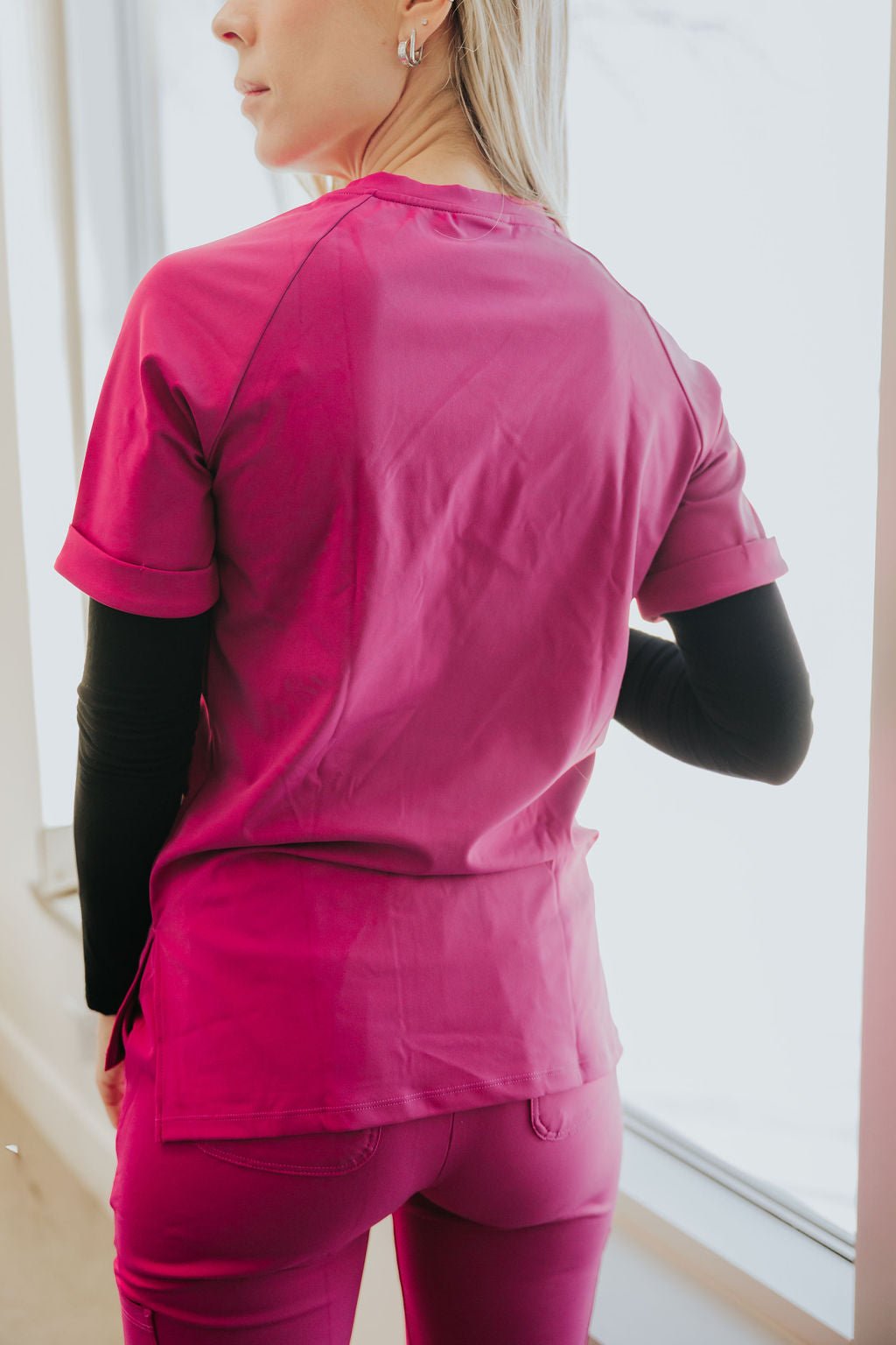 HAUT D'UNIFORME SHEPHERD AVEC POCHES (COL EN V) - MAGENTA - WILL&YOU
