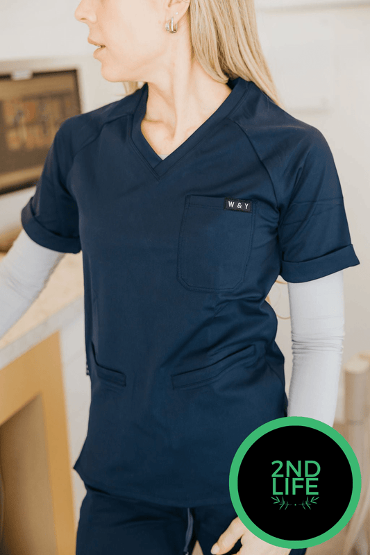 HAUT D'UNIFORME SHEPHERD AVEC POCHES (COL EN V) - MINUIT - *2NDLIFE* - WILL&YOU